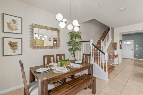 Adosado en venta en Kissimmee, Florida, 5 dormitorios, 210.24 m2 № 2215188 - foto 6