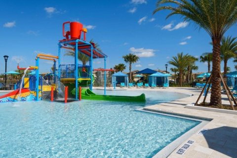 Adosado en venta en Kissimmee, Florida, 5 dormitorios, 210.24 m2 № 2215188 - foto 22