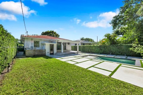Villa ou maison à vendre à Miami, Floride: 3 chambres, 131.18 m2 № 2431281 - photo 22