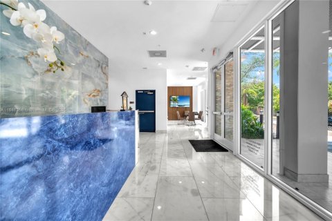 Condo in Hollywood, Florida, 3 bedrooms  № 1846236 - photo 3