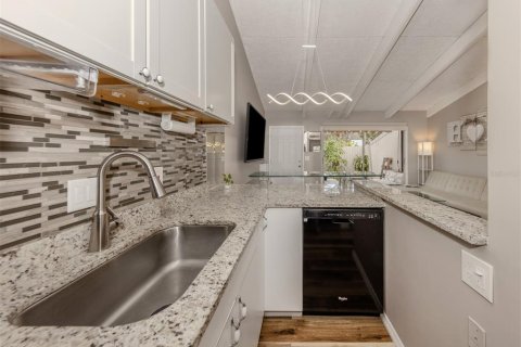 Condominio en venta en Sarasota, Florida, 1 dormitorio, 43.2 m2 № 1576442 - foto 13