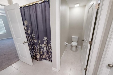 Casa en alquiler en Wimauma, Florida, 6 dormitorios, 308.99 m2 № 2116056 - foto 8