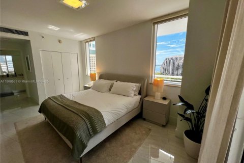 Condominio en alquiler en Miami, Florida, 2 dormitorios, 131.74 m2 № 1891979 - foto 15