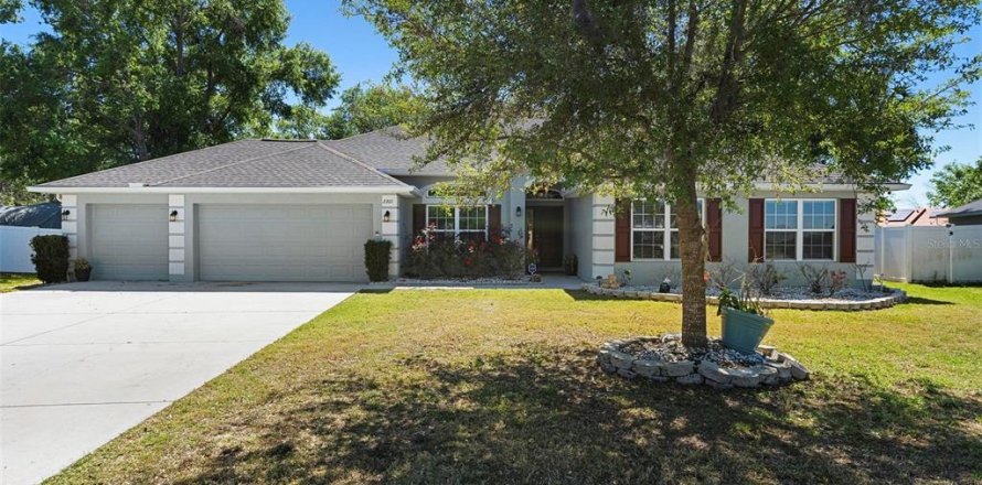 Casa en Leesburg, Florida 4 dormitorios, 272.3 m2 № 1718565