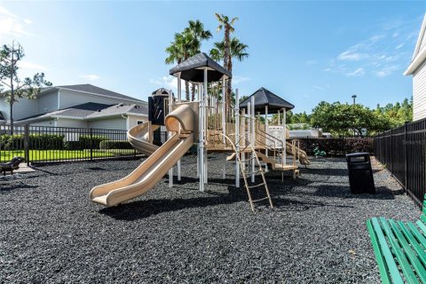 Condo in Winter Garden, Florida, 2 bedrooms  № 1845169 - photo 24