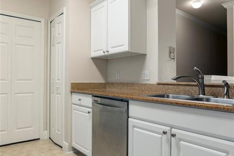 Condo in Winter Garden, Florida, 2 bedrooms  № 1845169 - photo 6