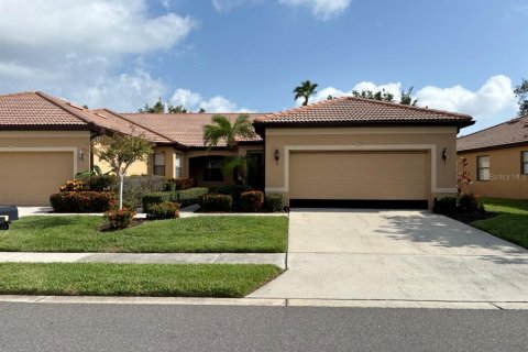 Villa ou maison à vendre à Apollo Beach, Floride: 3 chambres, 150.13 m2 № 2283975 - photo 2