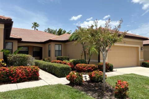 House in Apollo Beach, Florida 3 bedrooms, 150.13 sq.m. № 2283975