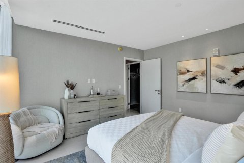 Condominio en venta en Pompano Beach, Florida, 2 dormitorios, 157.56 m2 № 2261750 - foto 23
