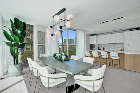 Condominio en venta en Pompano Beach, Florida, 2 dormitorios, 157.56 m2 № 2261750 - foto 17