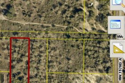 Terreno en venta en Okeechobee, Florida № 1775709 - foto 1