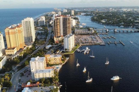 Condominio en venta en Fort Lauderdale, Florida, 1 dormitorio, 59.46 m2 № 2190037 - foto 10