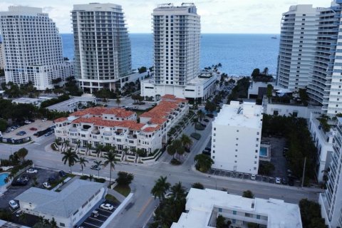 Condominio en venta en Fort Lauderdale, Florida, 1 dormitorio, 59.46 m2 № 2190037 - foto 14