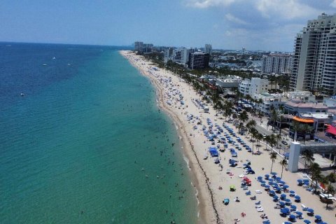 Condominio en venta en Fort Lauderdale, Florida, 1 dormitorio, 59.46 m2 № 2190037 - foto 11