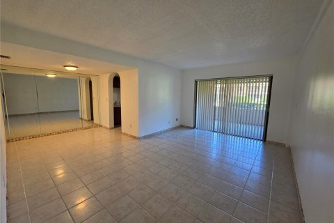 Copropriété à louer à Tampa, Floride: 1 chambre, 68.38 m2 № 2429033 - photo 8