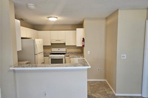 Townhouse in Winter Garden, Florida 3 bedrooms, 91.42 sq.m. № 2093955 - photo 7
