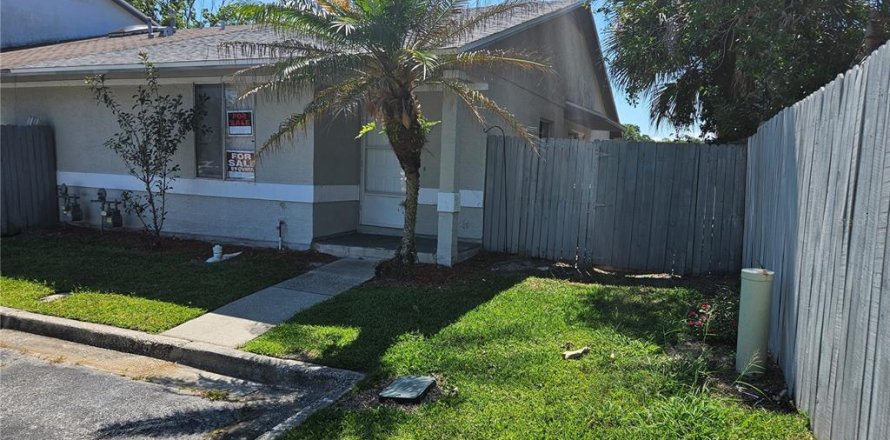 Townhouse in Winter Garden, Florida 3 bedrooms, 91.42 sq.m. № 2093955