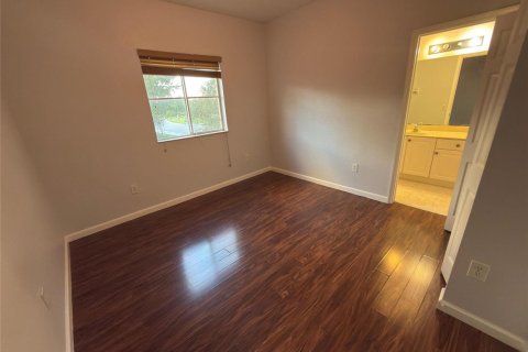 Adosado en alquiler en Tamarac, Florida, 3 dormitorios, 132.66 m2 № 2085870 - foto 2