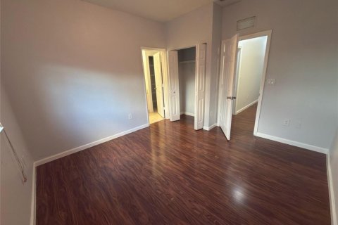 Adosado en alquiler en Tamarac, Florida, 3 dormitorios, 132.66 m2 № 2085870 - foto 8