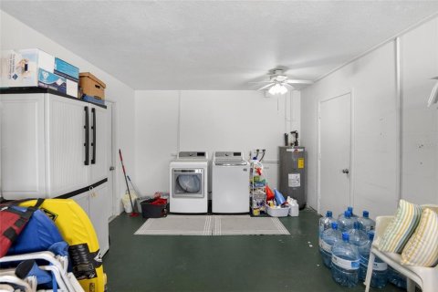 Villa ou maison à vendre à Sun City Center, Floride: 2 chambres, 163.6 m2 № 2231308 - photo 28