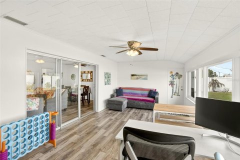 Villa ou maison à vendre à Sun City Center, Floride: 2 chambres, 163.6 m2 № 2231308 - photo 27
