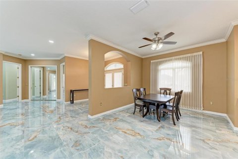House in Sarasota, Florida 5 bedrooms, 274.34 sq.m. № 2204090 - photo 16