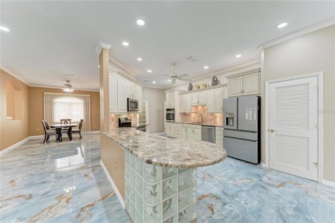 House in Sarasota, Florida 5 bedrooms, 274.34 sq.m. № 2204090 - photo 24