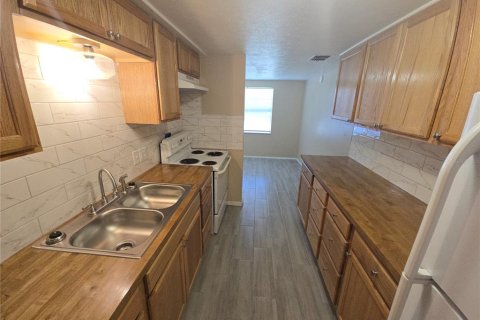 Immobilier commercial à vendre à Fort Meade, Floride: 4 chambres, 105.35 m2 № 1894804 - photo 4