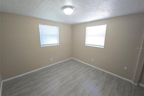 Immobilier commercial à vendre à Fort Meade, Floride: 4 chambres, 105.35 m2 № 1894804 - photo 7