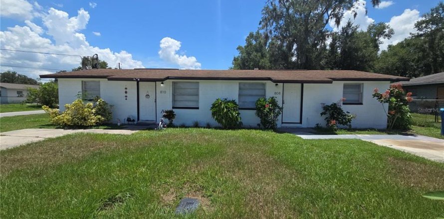 Immobilier commercial à Fort Meade, Floride 4 chambres, 105.35 m2 № 1894804
