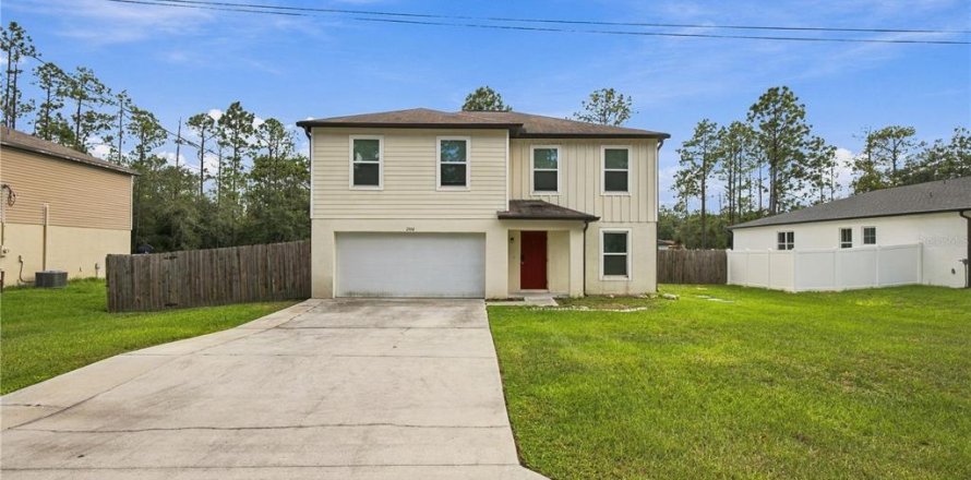 Villa ou maison à Citrus Springs, Floride 4 chambres, 193.52 m2 № 2398512