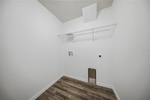Villa ou maison à vendre à Citrus Springs, Floride: 4 chambres, 193.52 m2 № 2398512 - photo 29
