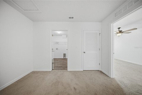 Villa ou maison à vendre à Citrus Springs, Floride: 4 chambres, 193.52 m2 № 2398512 - photo 15