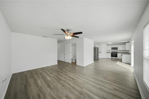Villa ou maison à vendre à Citrus Springs, Floride: 4 chambres, 193.52 m2 № 2398512 - photo 10