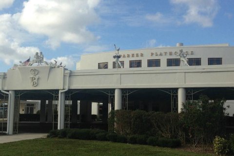 House in Fort Lauderdale, Florida 3 bedrooms, 106.84 sq.m. № 1173145