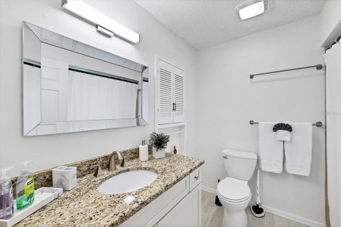 House in Englewood, Florida 3 bedrooms, 172.43 sq.m. № 1893991 - photo 17