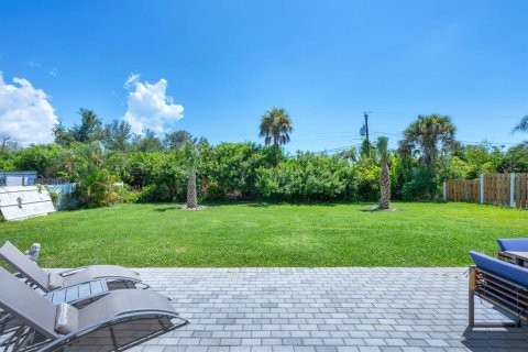 House in Englewood, Florida 3 bedrooms, 172.43 sq.m. № 1893991 - photo 3