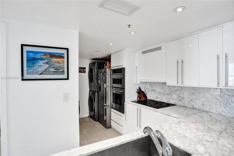 Купить кондоминиум в Майами-Бич, Флорида 1 спальня, 69.31м2, № 2007851 - фото 12