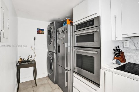 Купить кондоминиум в Майами-Бич, Флорида 1 спальня, 69.31м2, № 2007851 - фото 15