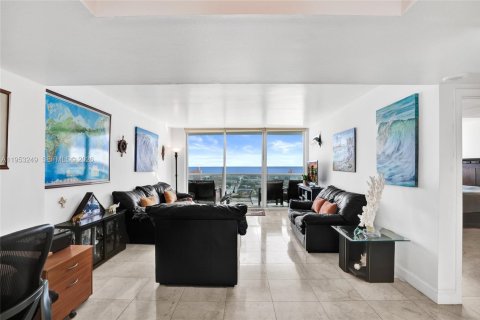 Купить кондоминиум в Майами-Бич, Флорида 1 спальня, 69.31м2, № 2007851 - фото 4