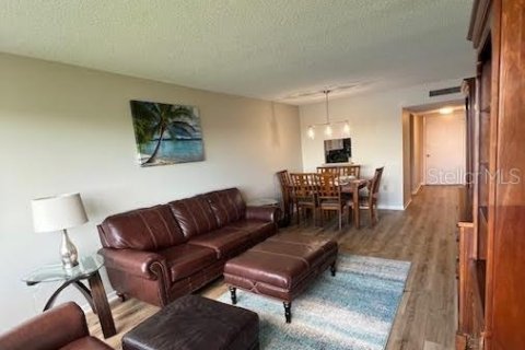 Condominio en alquiler en Winter Haven, Florida, 2 dormitorios, 110.55 m2 № 1568587 - foto 15