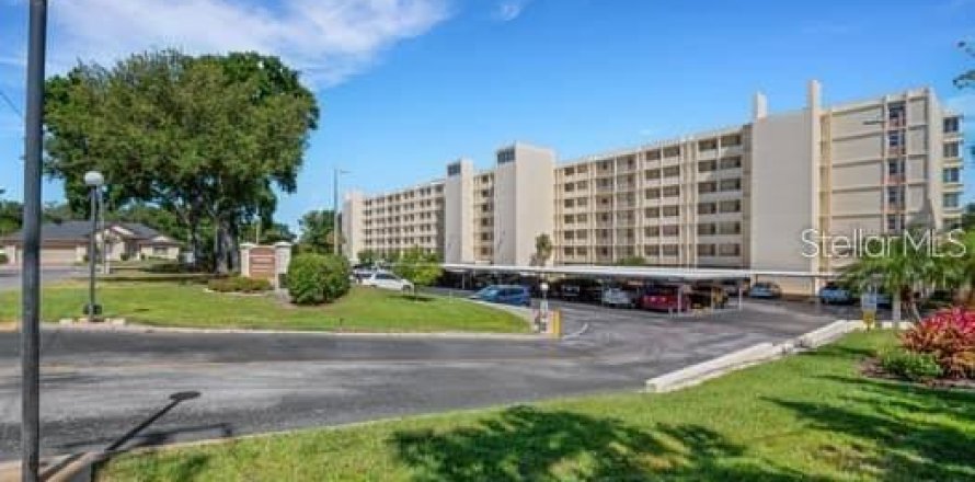 Condominio en Winter Haven, Florida, 2 dormitorios № 1568587