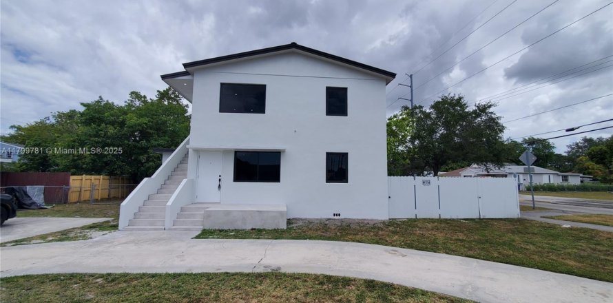 Appartement à Miami, Floride 2 chambres, 66.89 m2 № 2018529