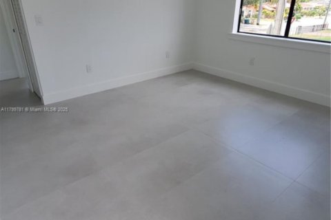 Appartement à louer à Miami, Floride: 2 chambres, 66.89 m2 № 2018529 - photo 4