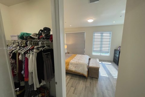 Copropriété à louer à Doral, Floride: 3 chambres, 178.65 m2 № 1888012 - photo 25