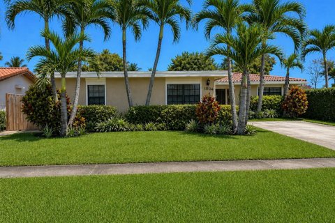 Casa en Fort Lauderdale, Florida 4 dormitorios, 193.52 m2 № 2275144