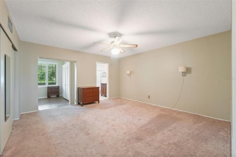 Condo in Clearwater, Florida, 2 bedrooms  № 1919126 - photo 16