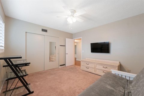 Condo in Clearwater, Florida, 2 bedrooms  № 1919126 - photo 21