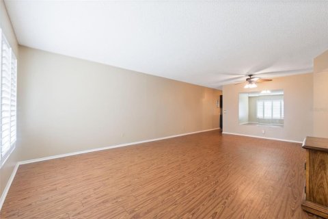 Condo in Clearwater, Florida, 2 bedrooms  № 1919126 - photo 7