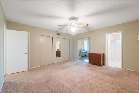 Condo in Clearwater, Florida, 2 bedrooms  № 1919126 - photo 18